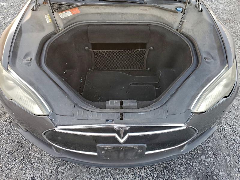 Photo 11 from auction – 2015 TESLA MODEL S with VIN 5YJSA1H1XFFP77949