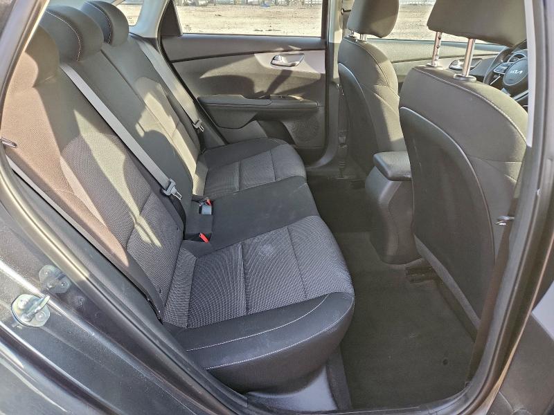 Photo 10 from auction – 2023 KIA FORTE with VIN 3KPF24AD4PE692858