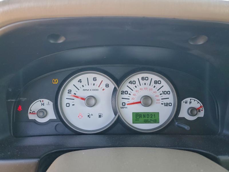 Photo 9 from auction – 2007 FORD ESCAPE XLT with VIN 1FMYU93137KB26007