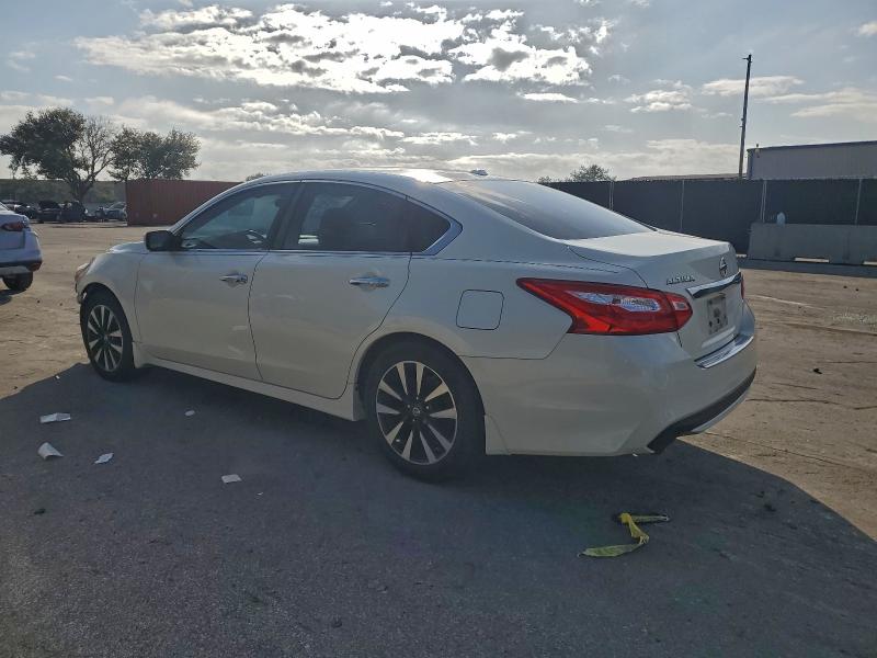 Photo 2 from auction – 2017 NISSAN ALTIMA 2.5 with VIN 1N4AL3AP6HC487679