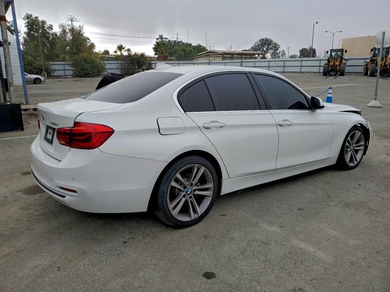 Photo 3 from auction – 2017 BMW 330 I with VIN WBA8B9G58HNU50672