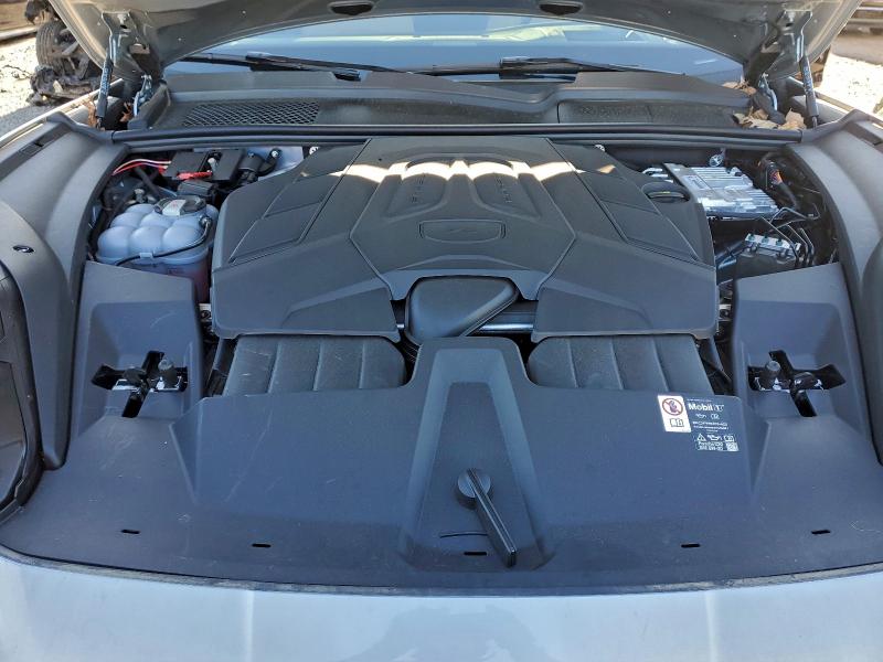 Photo 12 from auction – 2025 PORSCHE CAYENNE with VIN WP1AA2AY1SDA05624