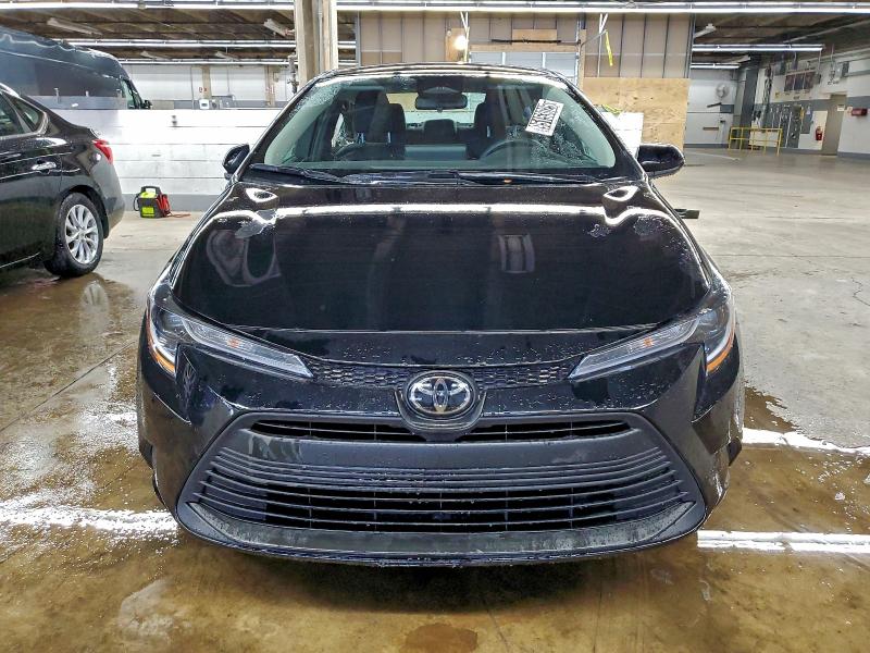 Photo 5 from auction – 2025 TOYOTA COROLLA LE with VIN 5YFB4MDE3SP313675
