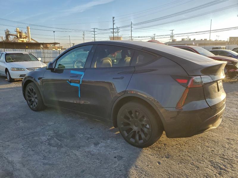 Photo 2 from auction – 2025 TESLA MODEL Y with VIN 7SAYGDEE0SF304866
