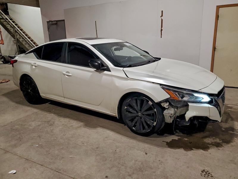 Photo 4 from auction – 2020 NISSAN ALTIMA SR with VIN 1N4BL4CWXLC184153