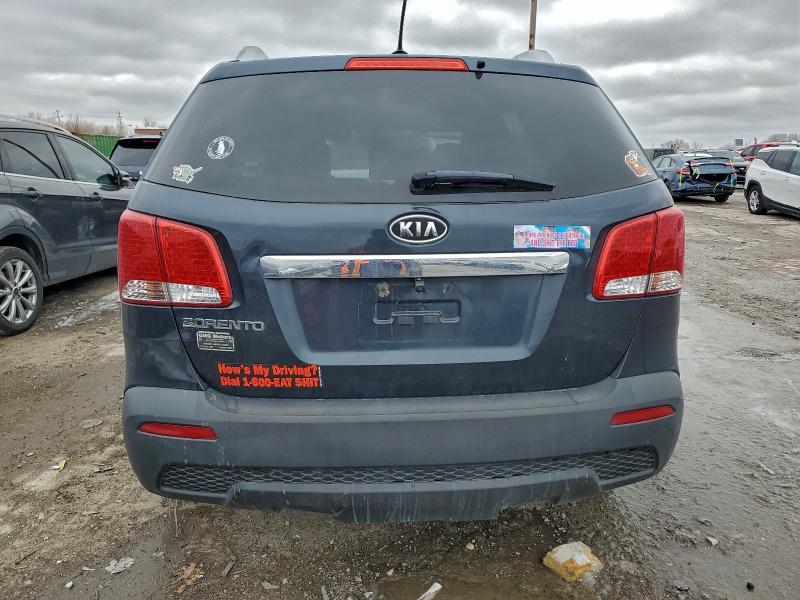 Photo 6 from auction – 2013 KIA SORENTO LX with VIN 5XYKT4A27DG311982