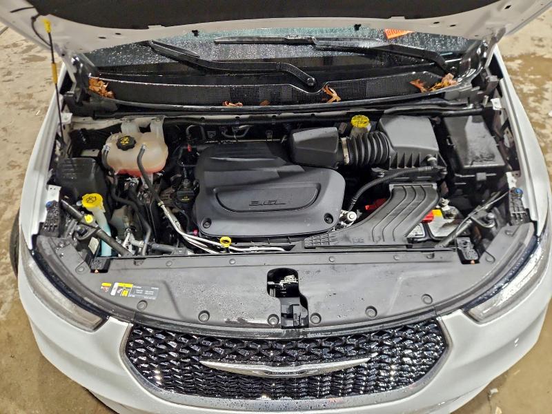 Photo 12 from auction – 2025 CHRYSLER PACIFICA S with VIN 2C4RC1BG2SR574820