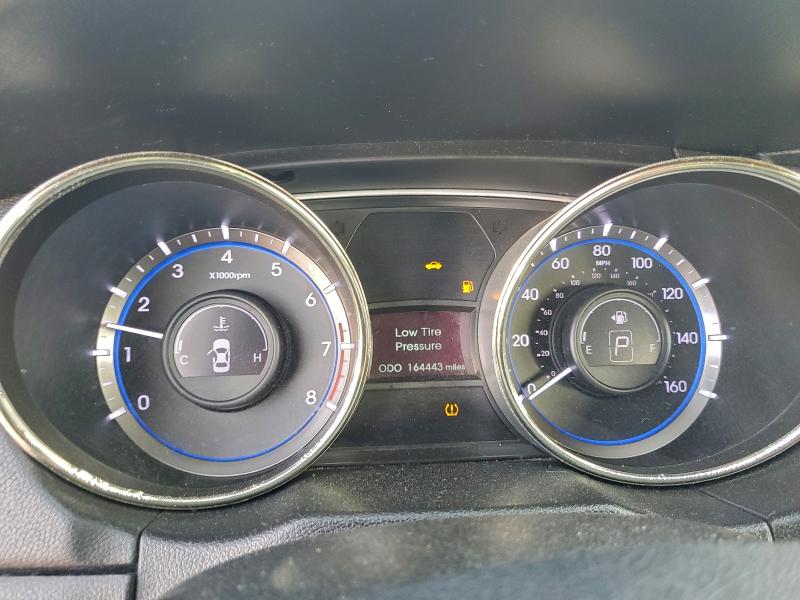 Photo 9 from auction – 2012 HYUNDAI SONATA SE with VIN 5NPEC4AC0CH476298