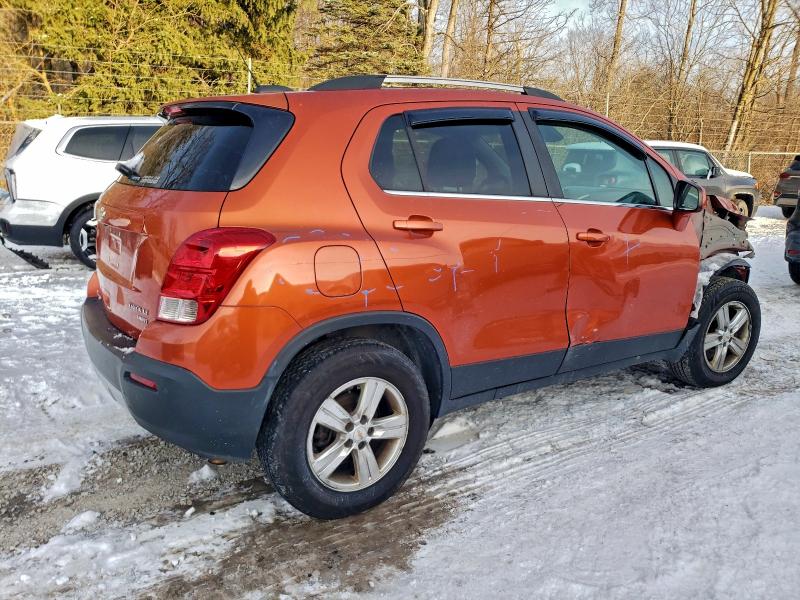 Photo 3 from auction – 2015 CHEVROLET TRAX 1LT with VIN KL7CJRSB0FB070296