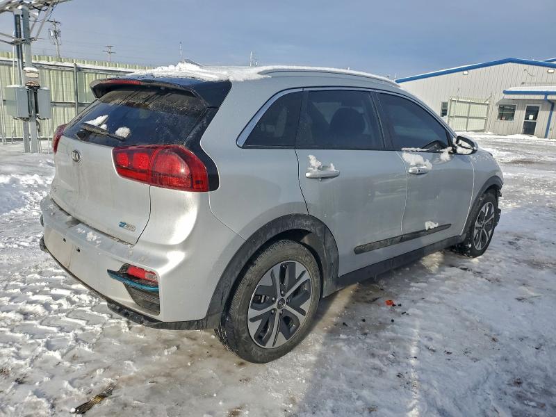 Photo 3 from auction – 2020 KIA NIRO EX with VIN KNDCC3LG0L5041251