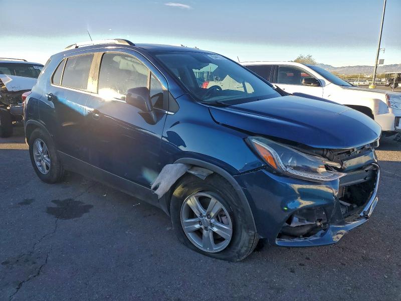 Photo 4 from auction – 2019 CHEVROLET TRAX 1LT with VIN 3GNCJLSB7KL300349