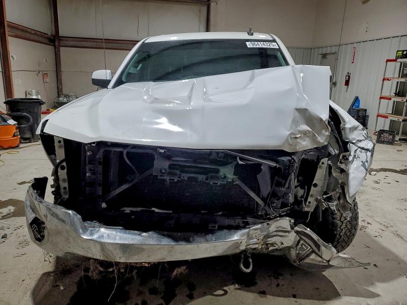 Photo 5 from auction – 2016 CHEVROLET SILVERADO with VIN 1GCVKREC6GZ426322