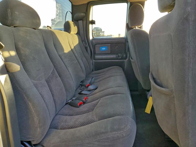 Photo 10 from auction – 2003 CHEVROLET SILVERADO with VIN 2GCEC19TX31387763