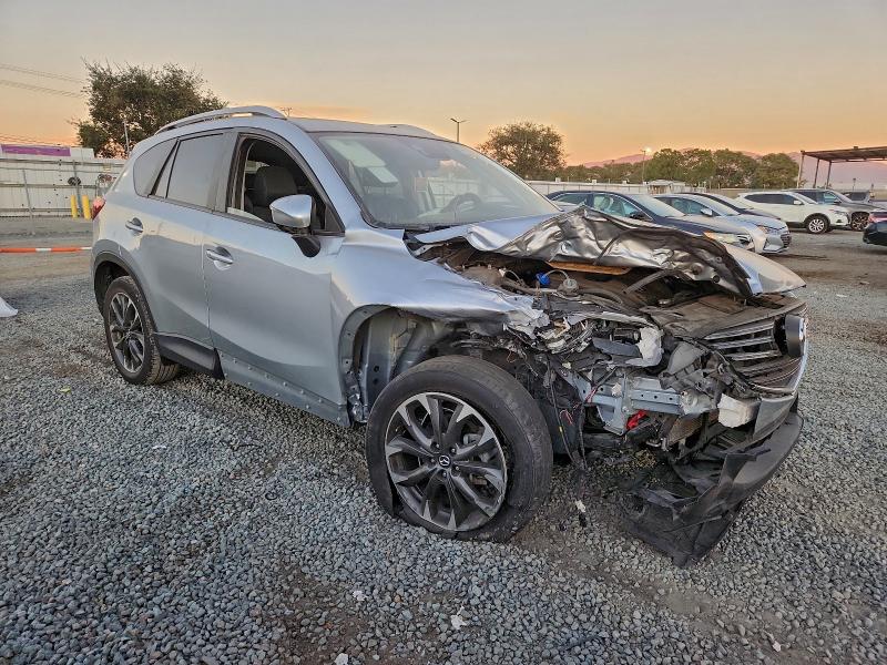 Photo 4 from auction – 2016 MAZDA CX-5 GT with VIN JM3KE2DY3G0638475
