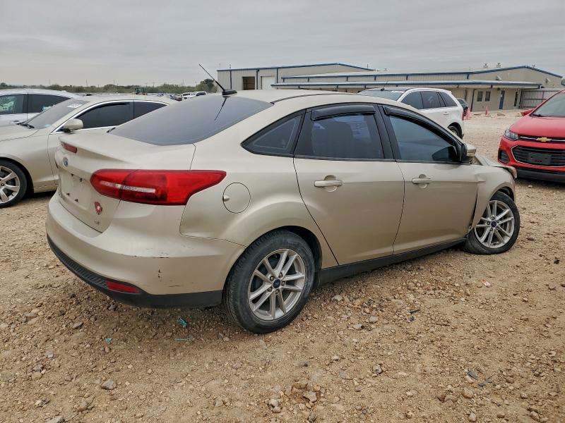 Photo 3 from auction – 2017 FORD FOCUS SE with VIN 1FADP3F2XHL318831