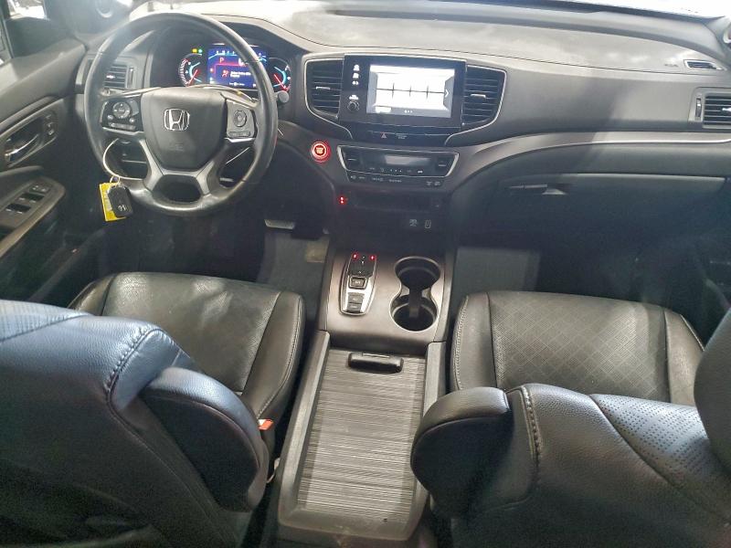 Photo 8 from auction – 2021 HONDA PASSPORT E with VIN 5FNYF8H5XMB014673