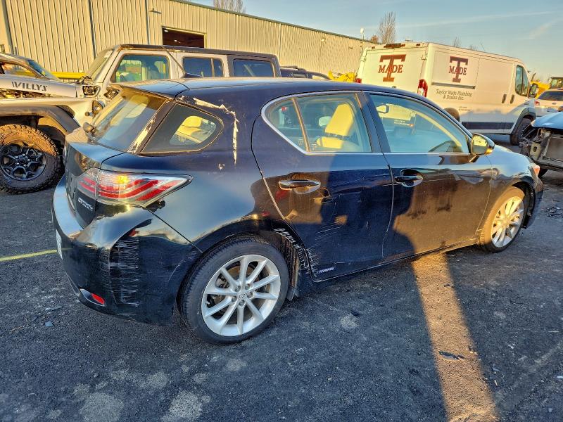 Photo 3 from auction – 2013 LEXUS CT 200 with VIN JTHKD5BH3D2155745