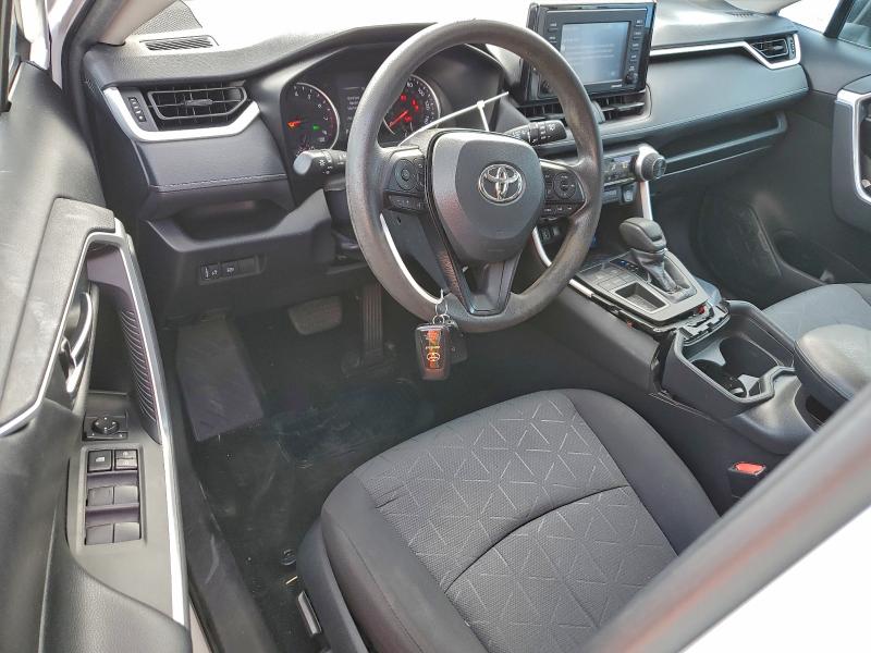 Photo 8 from auction – 2020 TOYOTA RAV4 XLE with VIN 2T3W1RFVXLC054809