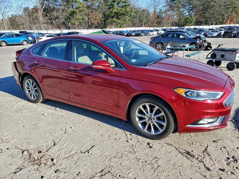 Photo 4 from auction – 2017 FORD FUSION SE with VIN 3FA6P0HD2HR114709