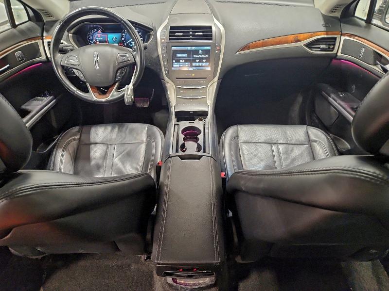 Photo 8 from auction – 2015 LINCOLN MKZ with VIN 3LN6L2G91FR626677