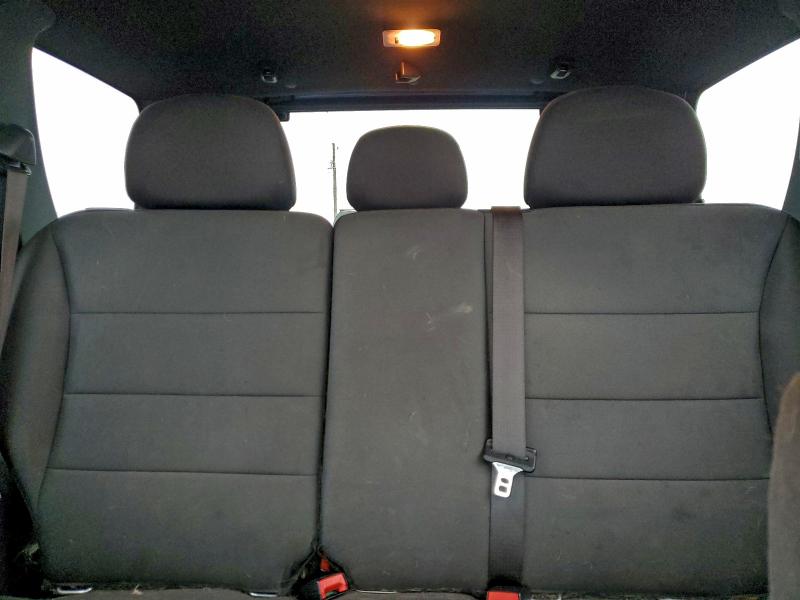 Photo 10 from auction – 2011 FORD ESCAPE XLT with VIN 1FMCU0DG4BKA32557