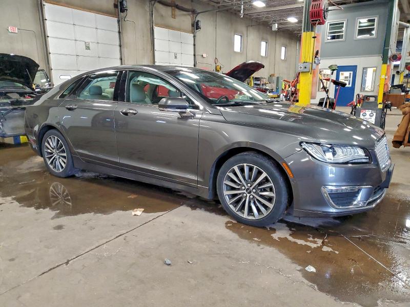 Photo 4 from auction – 2017 LINCOLN MKZ SELECT with VIN 3LN6L5D90HR663082