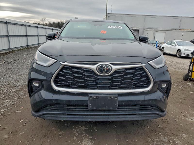 Photo 5 from auction – 2021 TOYOTA HIGHLANDER with VIN 5TDBZRBH5MS549816