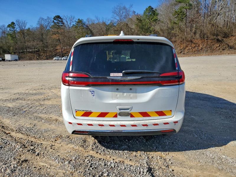 Photo 6 from auction – 2022 CHRYSLER PACIFICA T with VIN 2C4RC1FG7NR104829