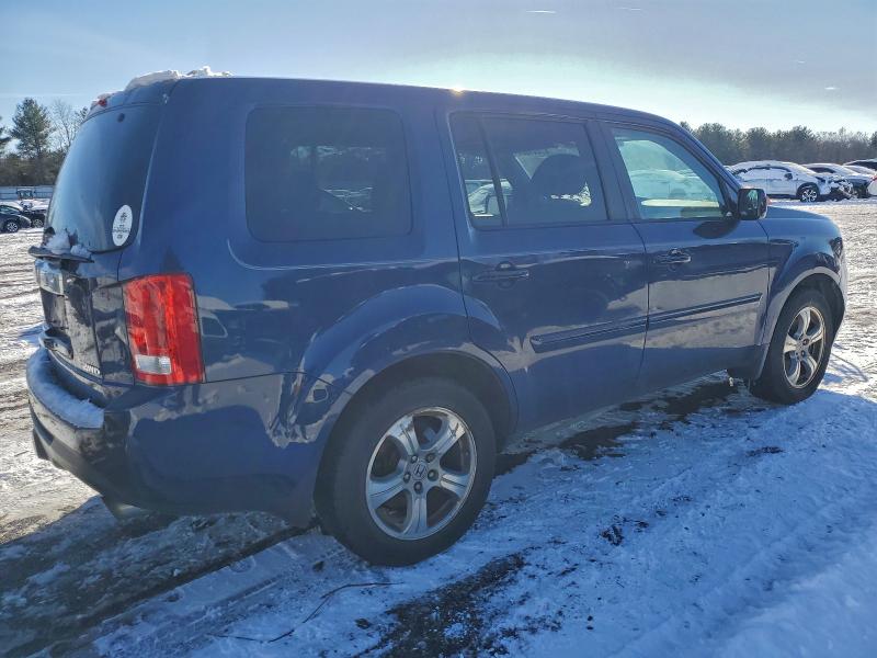 Photo 3 from auction – 2015 HONDA PILOT EXLN with VIN 5FNYF4H78FB028116