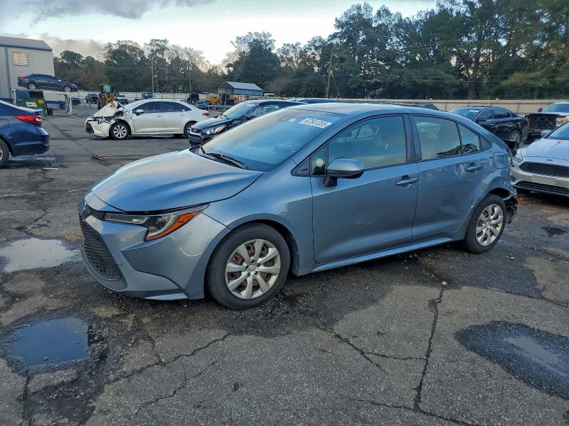 TOYOTA COROLLA LE 2020 with VIN JTDEPRAEXLJ008461 - Photo from auction