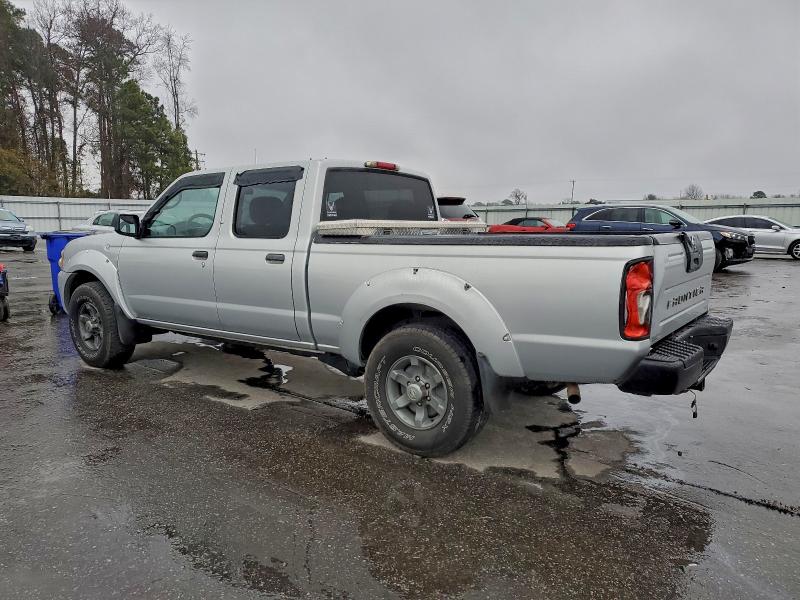 Photo 2 from auction – 2004 NISSAN FRONTIER C with VIN 1N6ED29X84C405577
