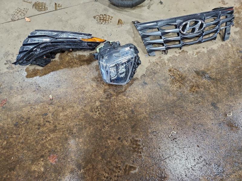 Photo 13 from auction – 2022 HYUNDAI TUCSON SEL with VIN 5NMJBCAE0NH021657