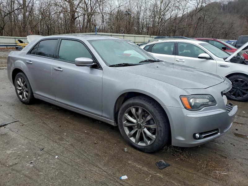 Photo 4 from auction – 2014 CHRYSLER 300 S with VIN 2C3CCAGG4EH384109