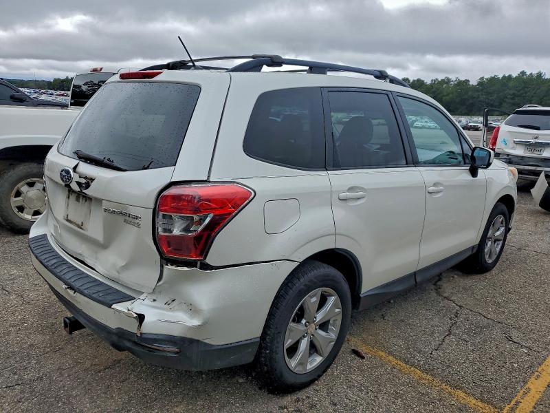 Photo 3 from auction – 2015 SUBARU FORESTER 2 with VIN JF2SJADCXFH485209