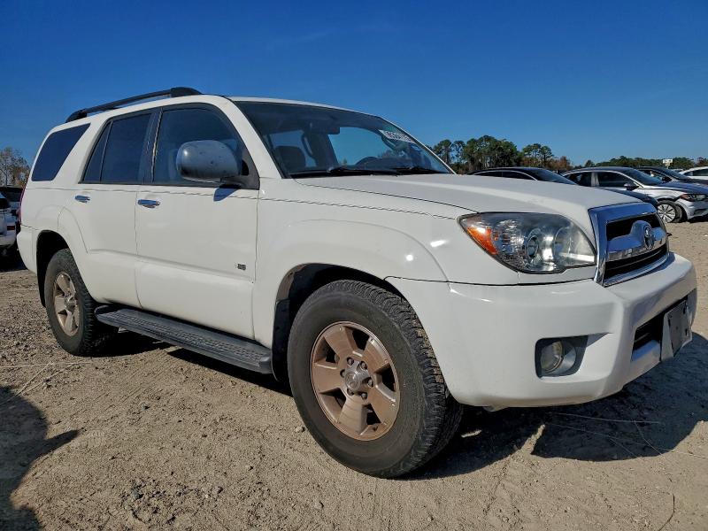 Photo 4 from auction – 2006 TOYOTA 4RUNNER SR with VIN JTEZU14R660068365