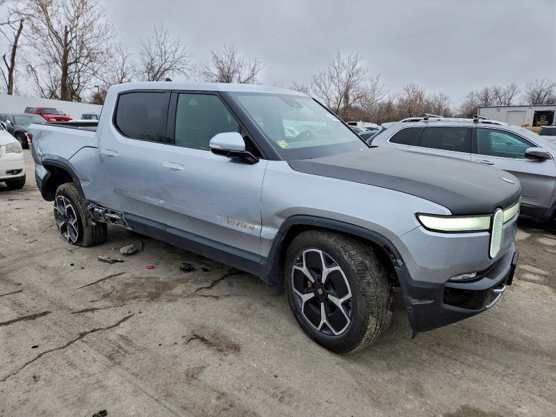Photo 4 from auction – 2022 RIVIAN R1T ADVENT with VIN 7FCTGAAA1NN008120