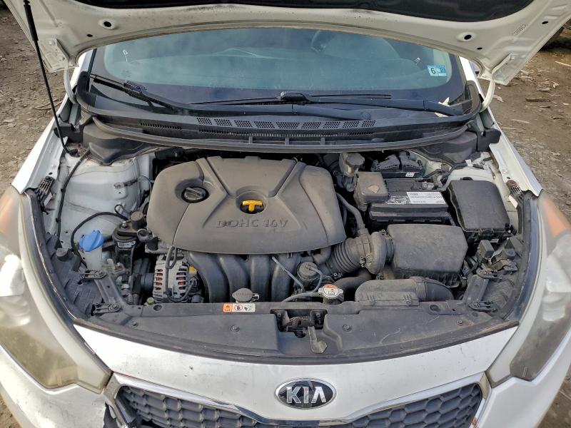 Photo 11 from auction – 2016 KIA FORTE LX with VIN KNAFK4A67G5573096