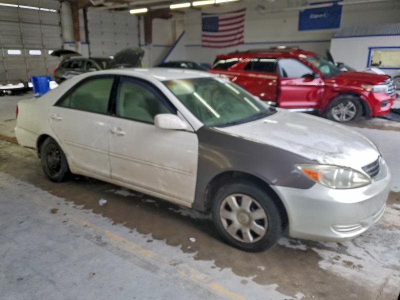 Photo 4 from auction – 2003 TOYOTA CAMRY LE with VIN 4T1BE32K93U182591