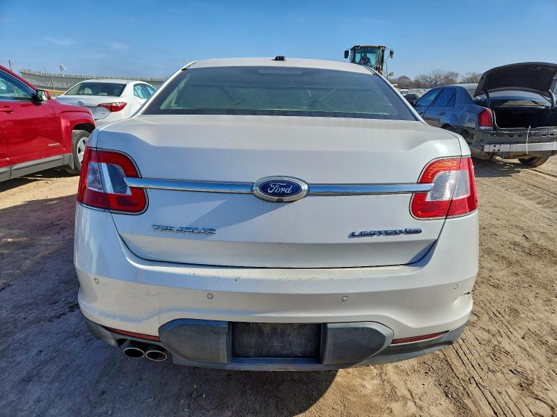 Photo 6 from auction – 2011 FORD TAURUS LIM with VIN 1FAHP2JW8BG155442