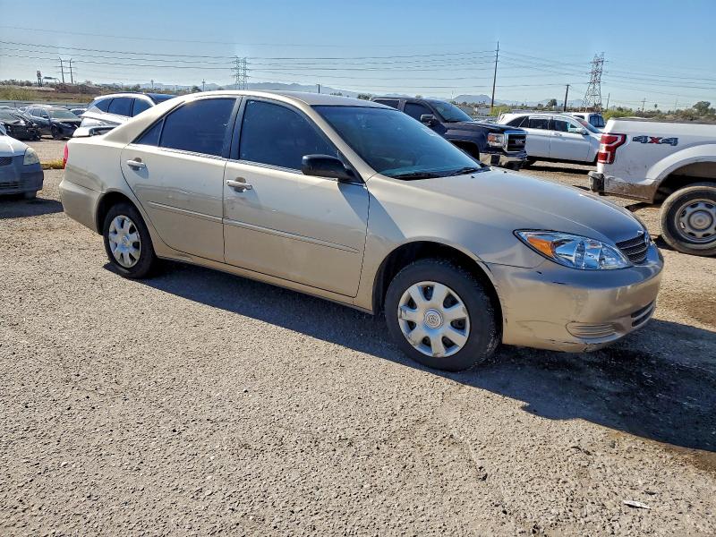 Photo 4 from auction – 2004 TOYOTA CAMRY LE with VIN 4T1BE32K74U932250