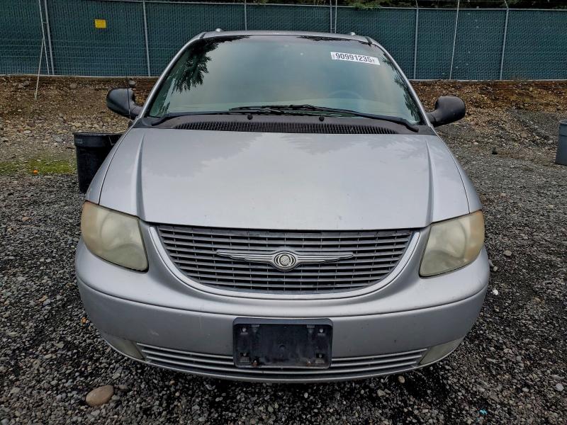 Photo 5 from auction – 2001 CHRYSLER TOWN & COU with VIN 2C8GP64L21R251755
