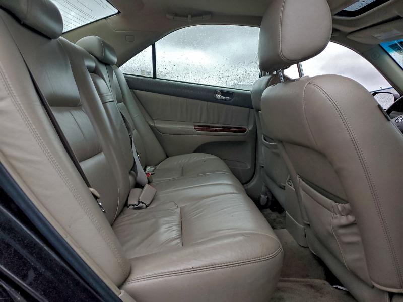 Photo 10 from auction – 2004 TOYOTA CAMRY LE with VIN 4T1BF30K34U572328
