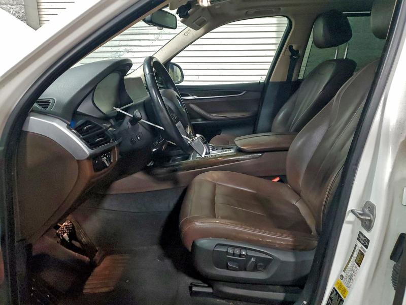 Photo 7 from auction – 2015 BMW X5 XDRIVE3 with VIN 5UXKR0C59F0K53573
