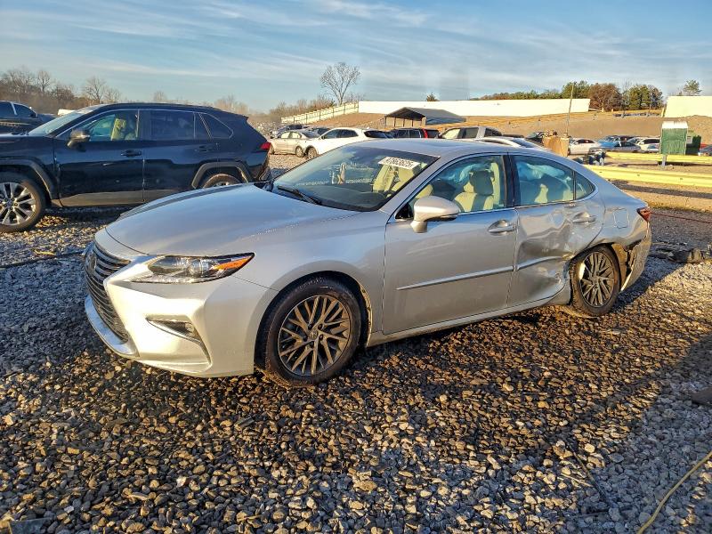 LEXUS ES 350 2016 with VIN 58ABK1GG2GU011651 - Photo from auction