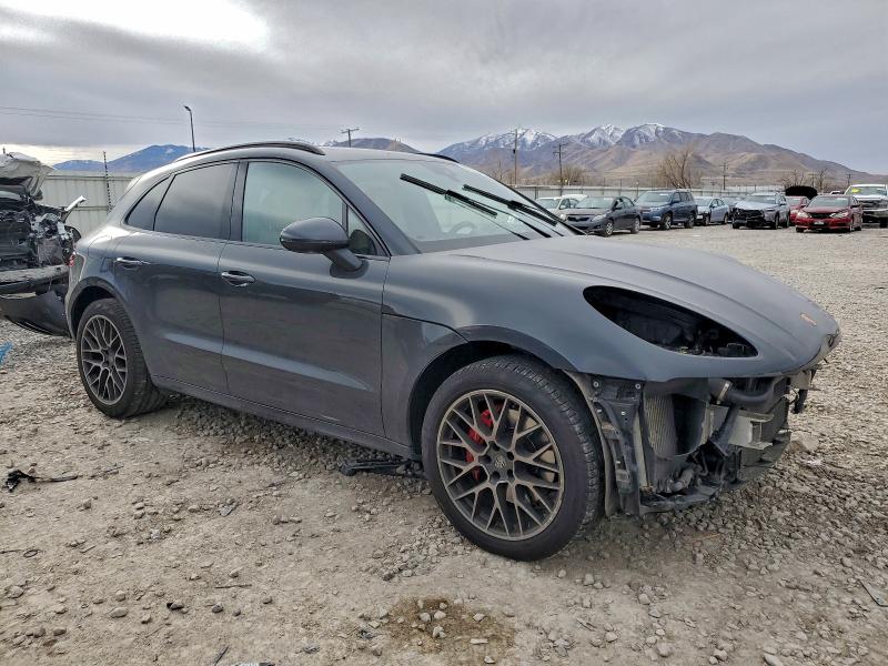 Снимка 4 от търг – 2017 PORSCHE MACAN TURB с VIN WP1AF2A55HLB60974