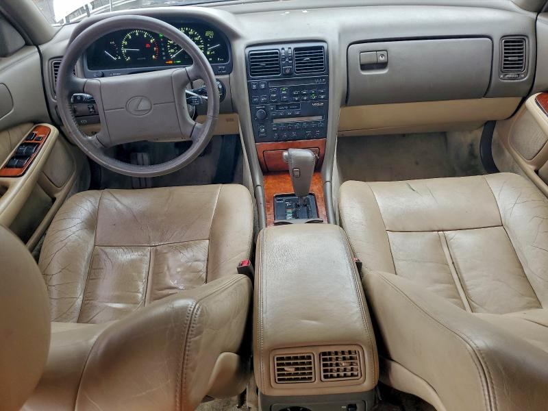 Photo 8 from auction – 1991 LEXUS LS 400 with VIN JT8UF11E5M0052230
