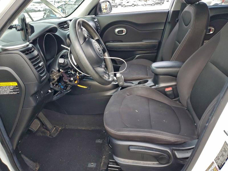 Photo 7 from auction – 2016 KIA SOUL with VIN KNDJN2A22G7389226