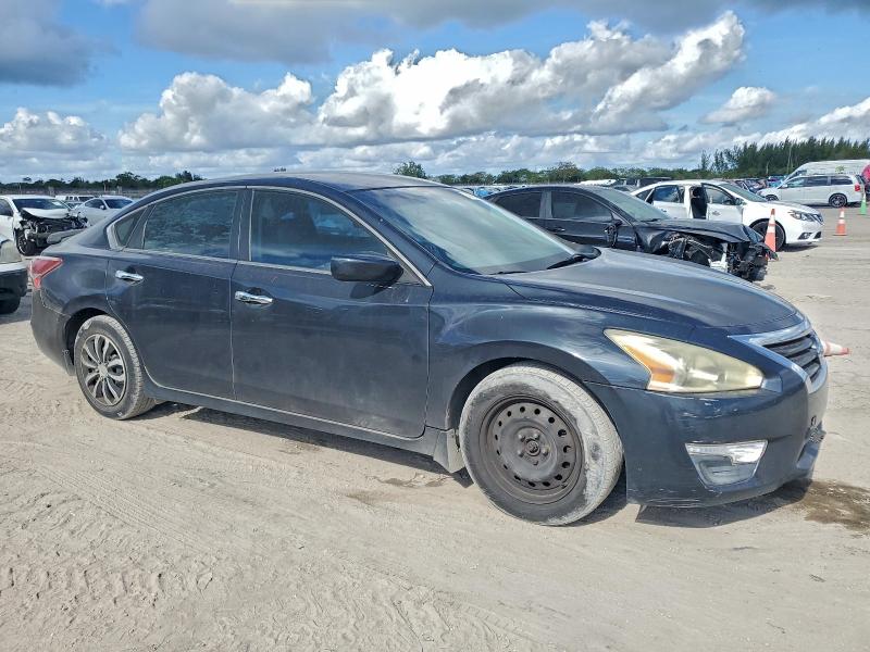Photo 4 from auction – 2014 NISSAN ALTIMA 2.5 with VIN 1N4AL3AP3EN207183