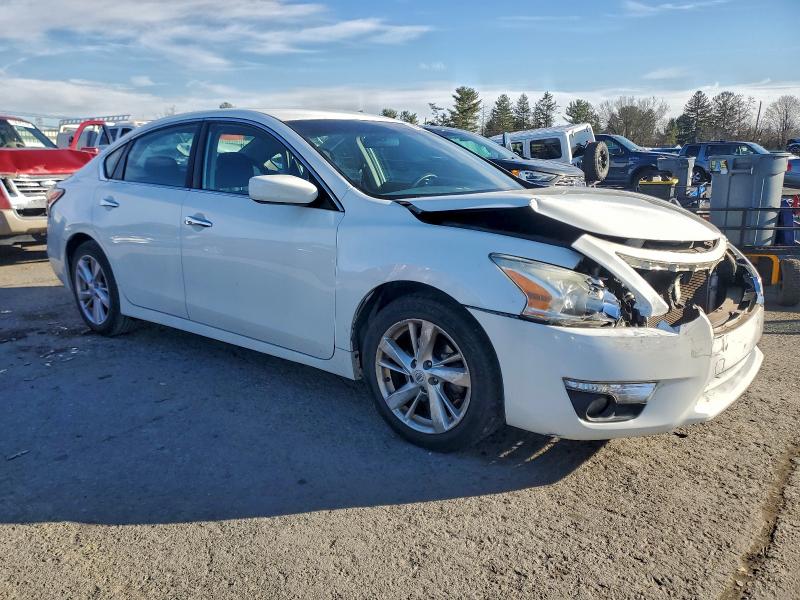 Photo 4 from auction – 2015 NISSAN ALTIMA 2.5 with VIN 1N4AL3AP2FC487224