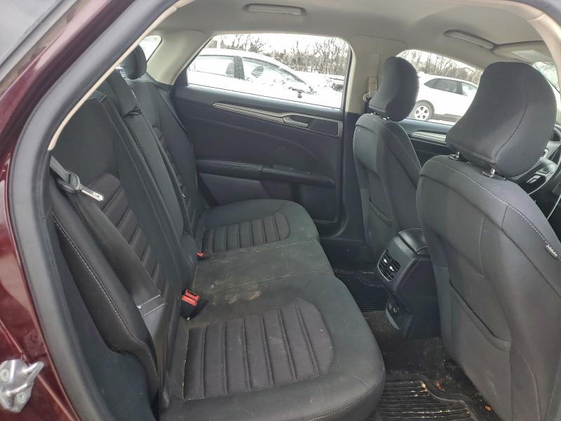 Photo 10 from auction – 2018 FORD FUSION with VIN 3FA6P0HD1JR276871